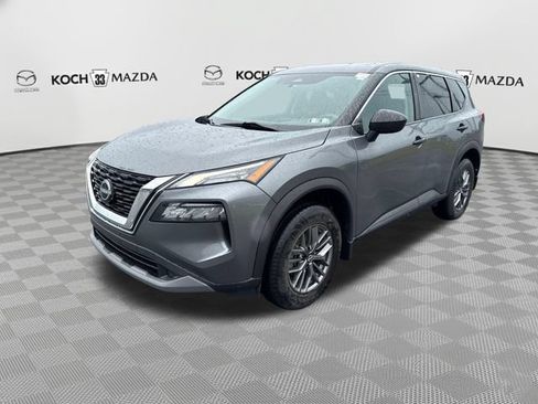 Used 2022 Nissan Rogue S AWD/4WD image 3