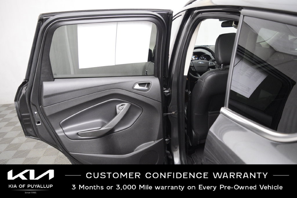 Used 2019 Ford Escape SEL w/ Sun & Style Package FWD image 11