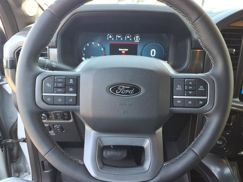 Used 2025 Ford F150 Lariat w/ Equipment Group 501A Mid AWD/4WD image 8