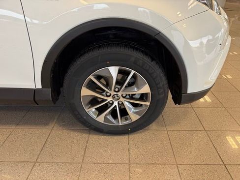 Used 2016 Toyota RAV4 XLE image 10
