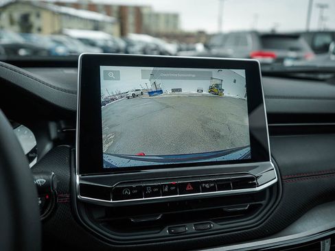 New 2026 Jeep Compass Trailhawk image 25