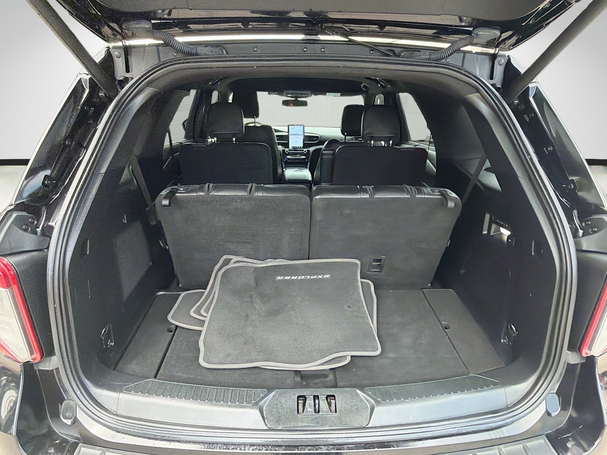 Used 2021 Ford Explorer ST AWD/4WD image 27