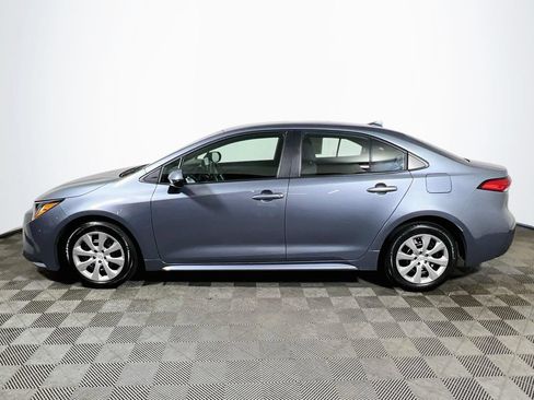 Certified 2025 Toyota Corolla LE FWD image 4