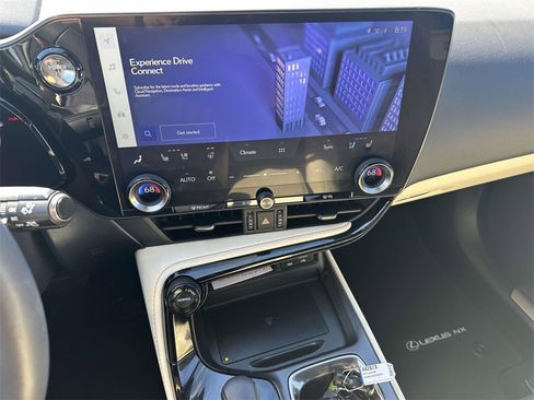 Used 2024 Lexus NX 350h AWD w/ Premium Package image 17