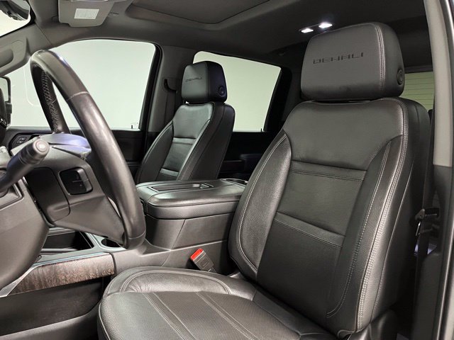 Used 2022 GMC Sierra 3500 Denali w/ Denali Ultimate Package AWD/4WD image 22