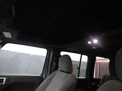 Used 2024 Jeep Wrangler Sahara w/ Technology Group image 14