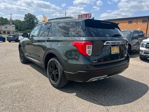 Certified 2023 Ford Explorer XLT w/ Equipment Group 202A AWD/4WD image 6