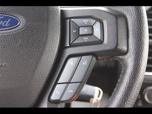 Used 2015 Ford F150 XLT w/ Equipment Group 302A Luxury AWD/4WD image 30