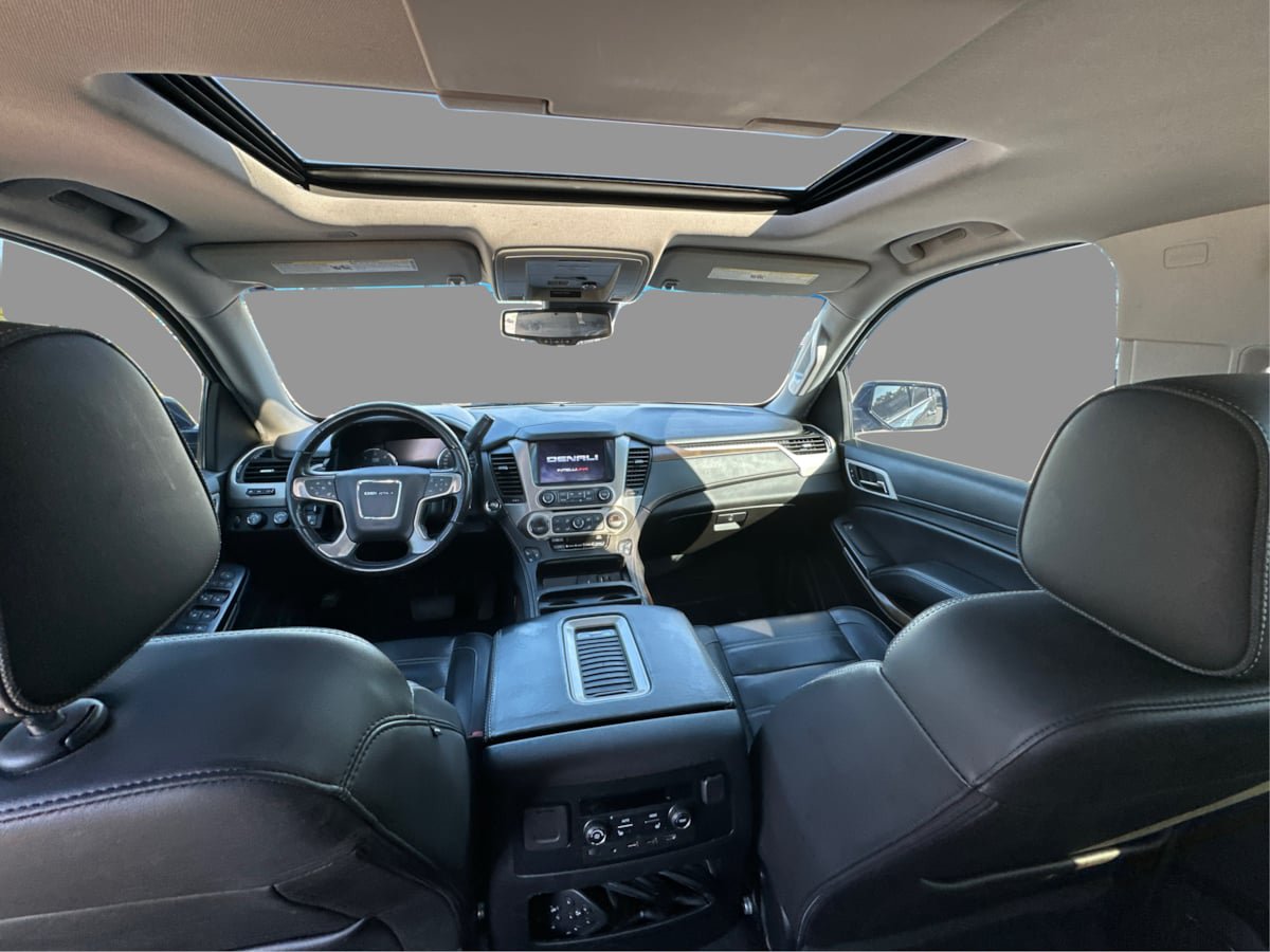 Used 2019 GMC Yukon Denali w/ Open Road Package AWD/4WD image 19