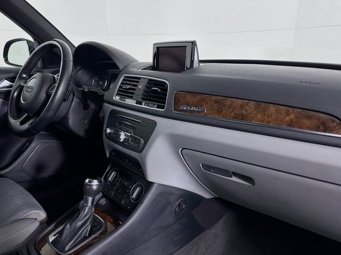 Used 2018 Audi Q3 2.0T Premium Plus w/ Premium Plus Package image 29