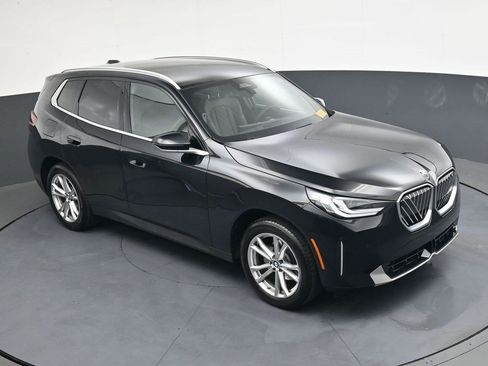 Used 2025 BMW X3 xDrive30 w/ Convenience Package AWD/4WD image 23