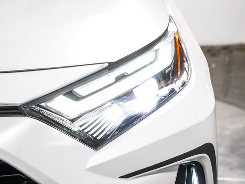 Used 2023 Toyota RAV4 XSE image 8