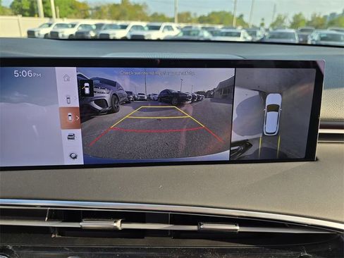 New 2026 Genesis GV70 2.5T Select image 16