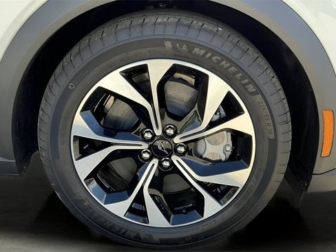 Certified 2025 Ford Mustang Mach-E Select w/ Interior Protection Package image 15