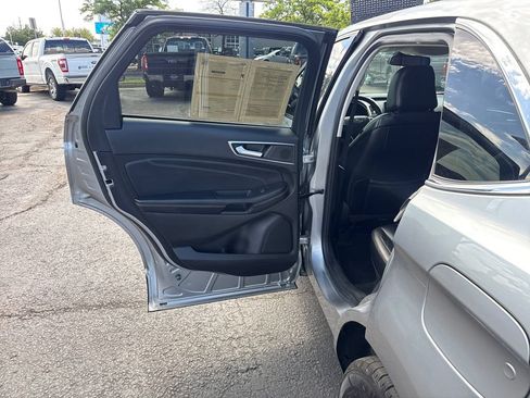 Certified 2023 Ford Edge Titanium AWD/4WD image 20