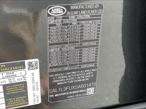 Used 2025 Land Rover Range Rover Sport Dynamic SE image 35