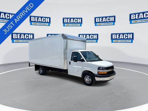 New 2026 Chevrolet Express 3500 w/ Power Convenience Package RWD image 2