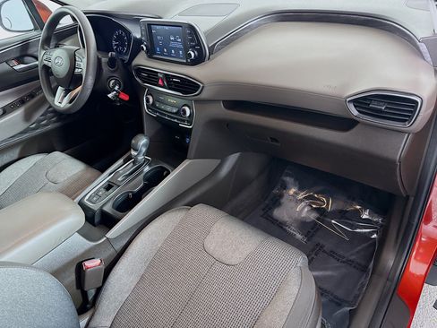 Used 2020 Hyundai Santa Fe SE FWD image 29