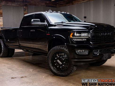 Used 2022 RAM 3500 Limited w/ Max Tow Package image 1