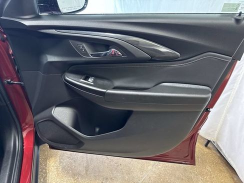 Certified 2023 Chevrolet TrailBlazer RS w/ Sun and Liftgate Package AWD/4WD image 27