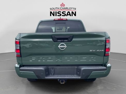 Used 2023 Nissan Frontier SV w/ SV Convenience Package AWD/4WD image 5