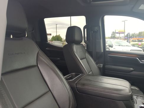 Used 2024 GMC Sierra 1500 Denali w/ Denali Reserve Package image 28