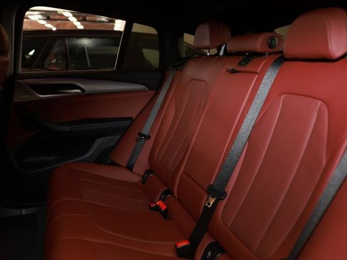 Used 2025 BMW X4 xDrive30i image 13