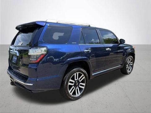 Used 2024 Toyota 4Runner Limited AWD/4WD image 6