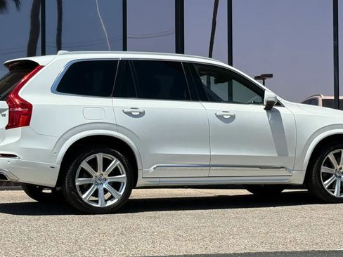 Used 2017 Volvo XC90 T8 Inscription w/ Luxury Package AWD/4WD image 13