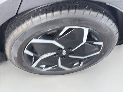 Used 2024 Hyundai Ioniq 5 SEL RWD image 11