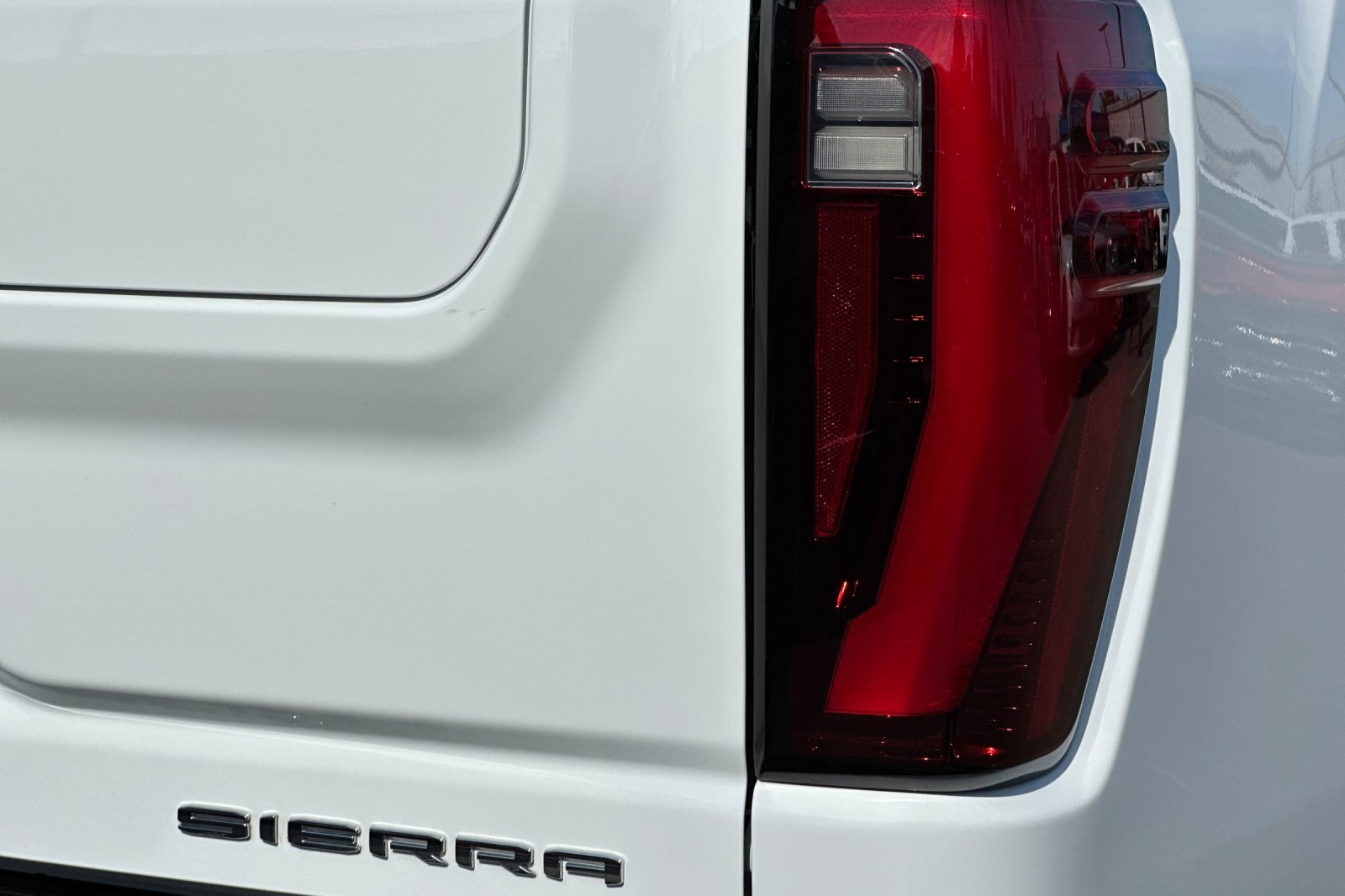 Used 2024 GMC Sierra 3500 Denali w/ Denali Reserve Package AWD/4WD image 26