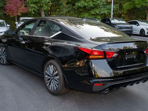 New 2025 Nissan Altima 2.5 SV w/ SV Premium Package image 4