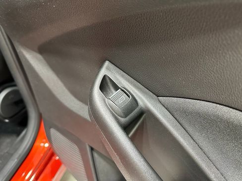 Used 2018 Ford Focus ST w/ Equipment Group 402A image 16