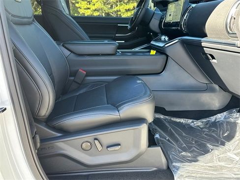 New 2025 Ford Expedition Max Platinum w/ Stealth Performance Package image 13