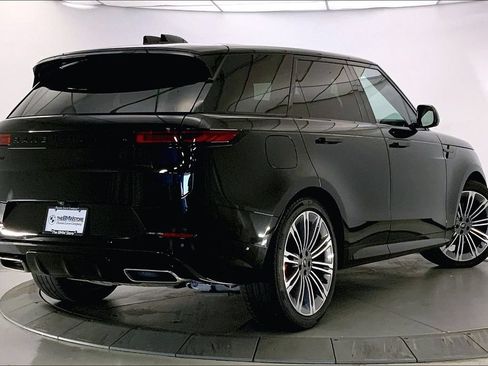 Used 2025 Land Rover Range Rover Sport Dynamic SE AWD/4WD image 12