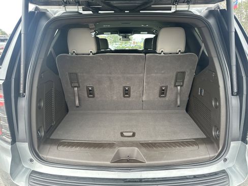 Used 2025 Chevrolet Tahoe LT image 18