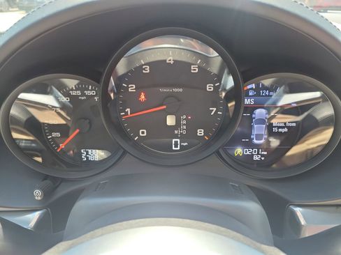 Used 2024 Porsche 718 Cayman RWD image 21