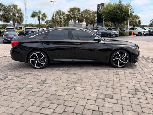 Used 2022 Honda Accord Sport image 7