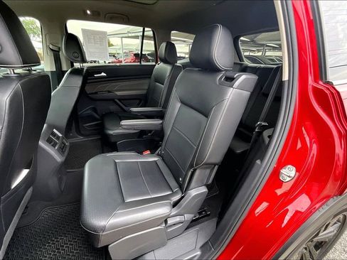 Used 2022 Volkswagen Atlas SE image 39