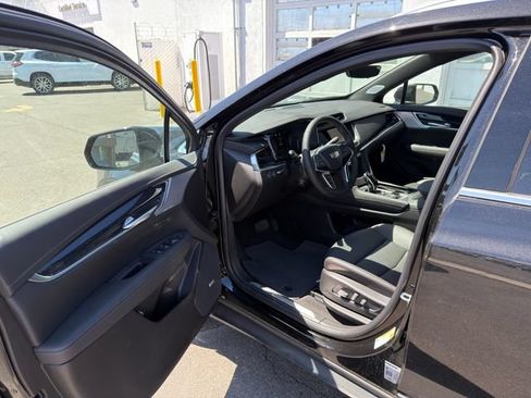 New 2026 Cadillac XT5 Premium Luxury w/ Driver Assist Package AWD/4WD image 19