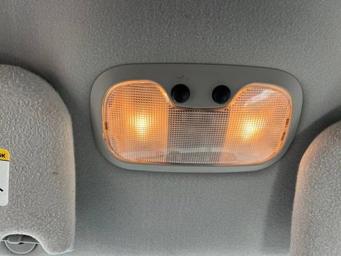 Used 2007 Jeep Liberty Sport AWD/4WD image 19