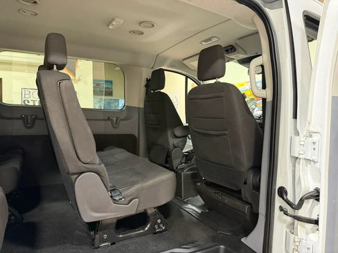 Used 2019 Ford Transit 350 XLT RWD image 31