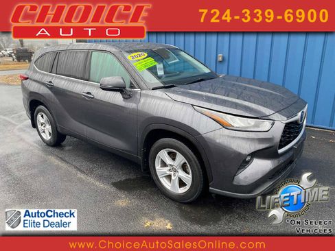 Used 2020 Toyota Highlander LE image 1