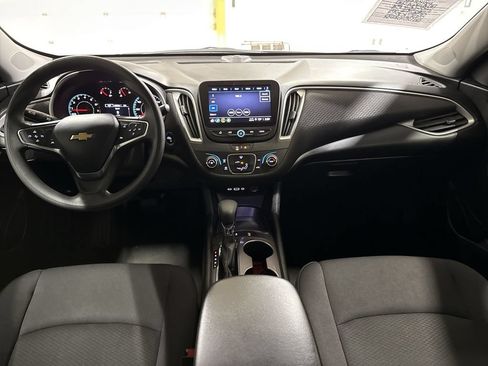 Used 2024 Chevrolet Malibu LS FWD image 10