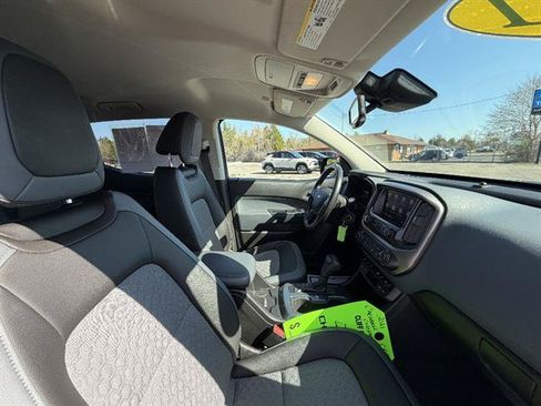 Used 2021 Chevrolet Colorado Z71 w/ Safety Package AWD/4WD image 14