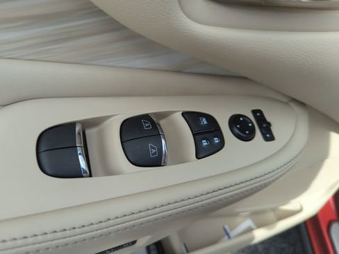 Used 2015 Nissan Murano SL image 31