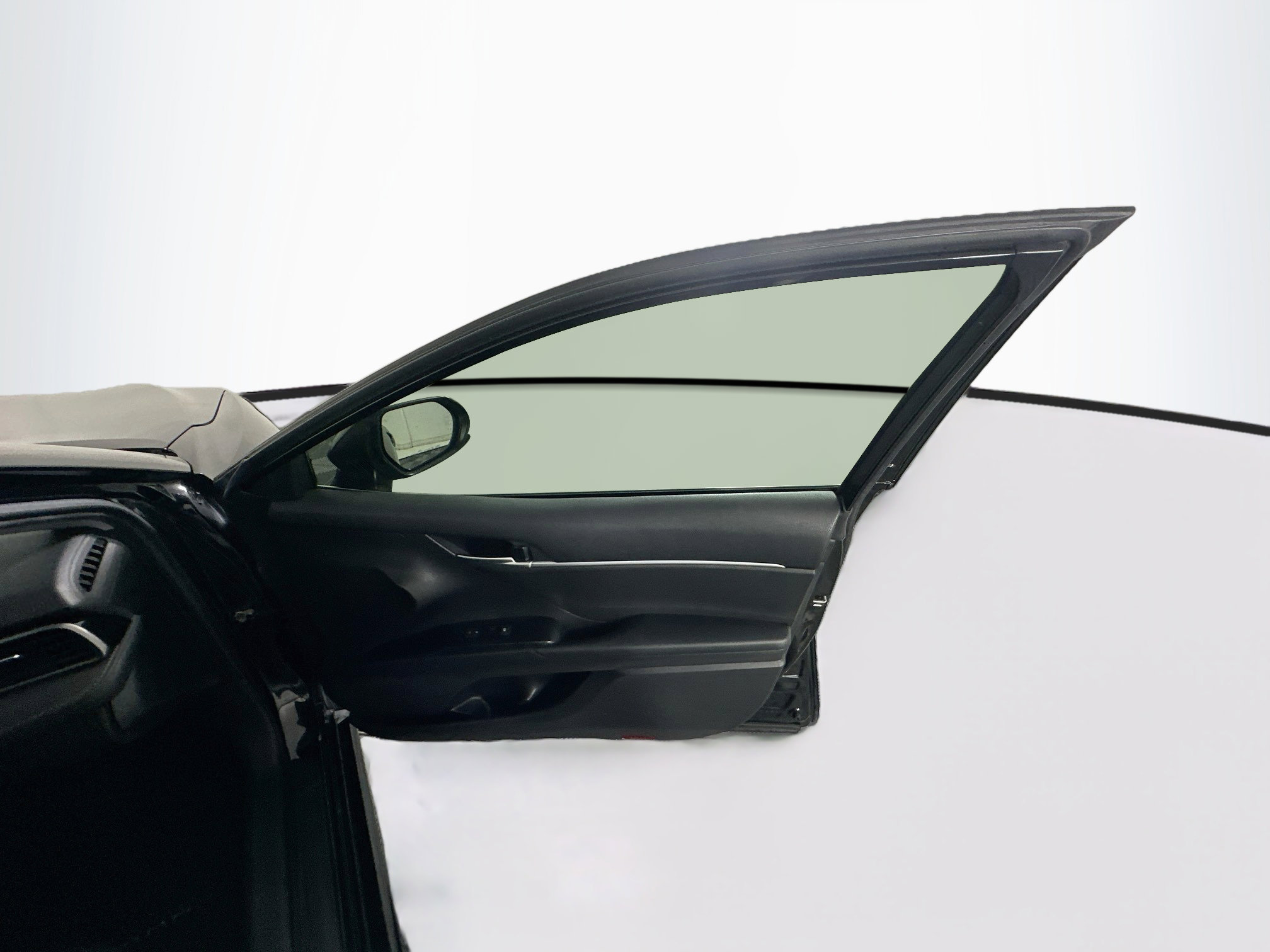 Used 2020 Toyota Camry SE w/ Carpet Mat Package FWD image 31