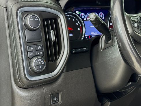 Used 2020 Chevrolet Silverado 1500 LTZ w/ LTZ Premium Package image 10