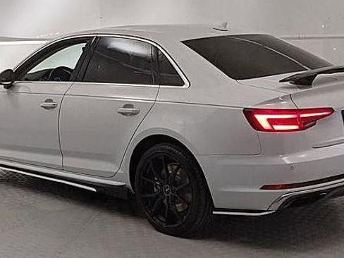 Used 2019 Audi A4 2.0T Premium Plus w/ Premium Plus Package image 4