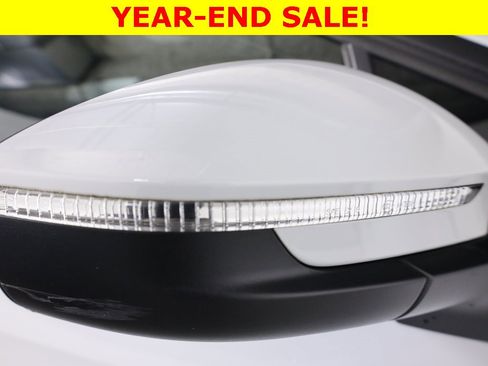 Used 2021 Volkswagen ID.4 Pro S image 52